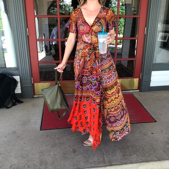 Anthropologie Akemi + Kin Dress - Picture 1 of 14